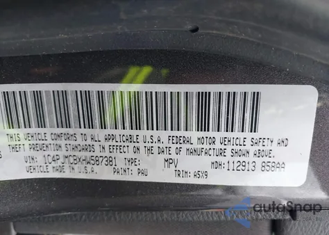 2017 Jeep Cherokee Latitude 4X4 from USA, damaged, VIN 1C4PJMCBXHW587381